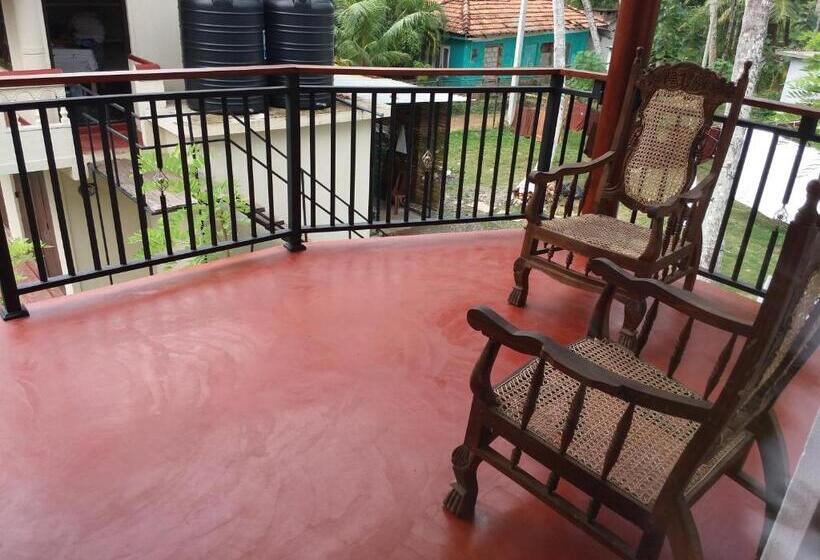 Номер Стандарт с Балконом, Talalla Sea Anemone