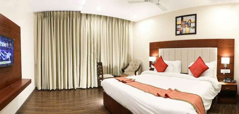 디럭스 룸, Tridev