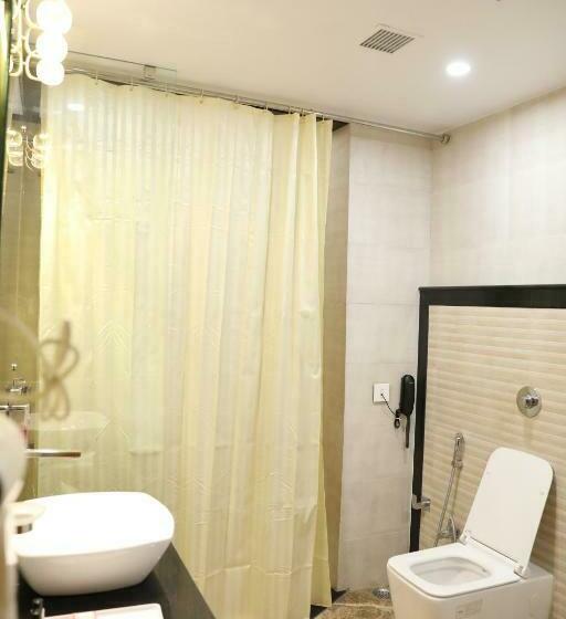 패밀리 룸, Tridev