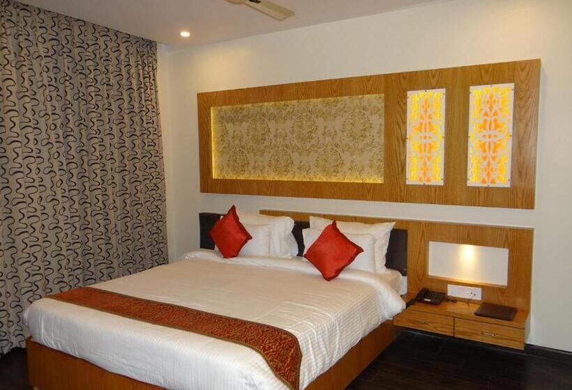 프레지덴셜 스위트, Tridev