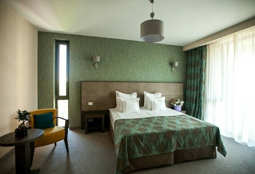 标准间, Victoria Bulevard