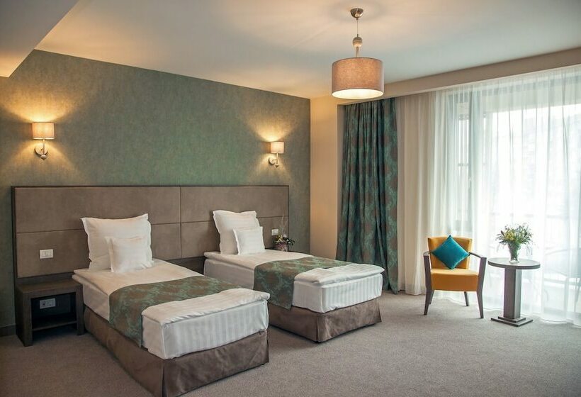 标准间, Victoria Bulevard