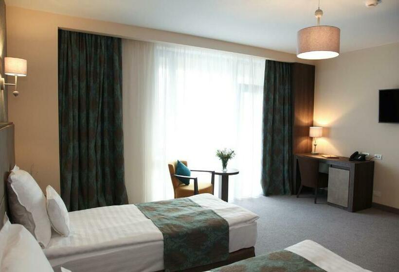 标准间, Victoria Bulevard