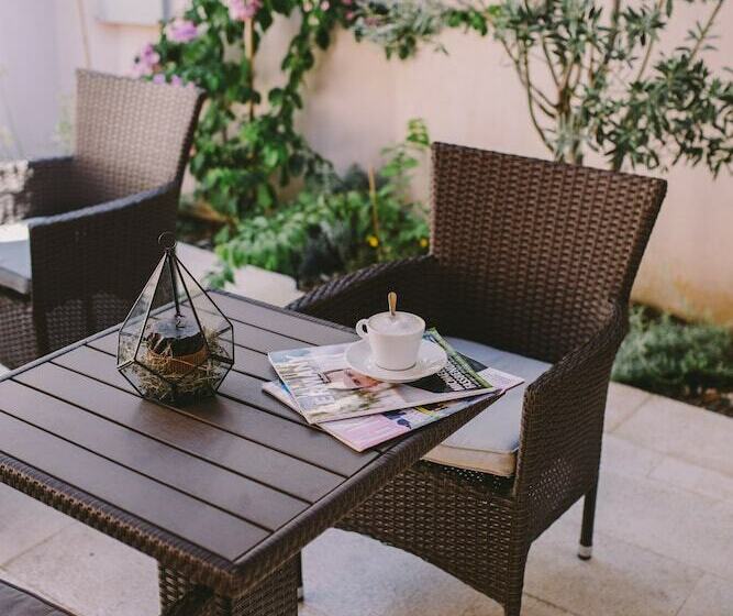 디럭스 룸 도시 전망, Ibella Luxury Rooms