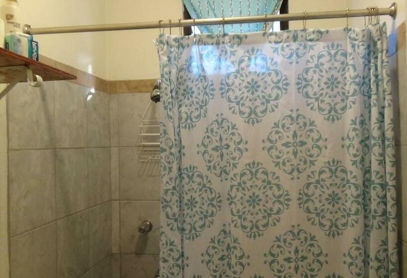 דירת חדר, Hacienda Tropical Guest House