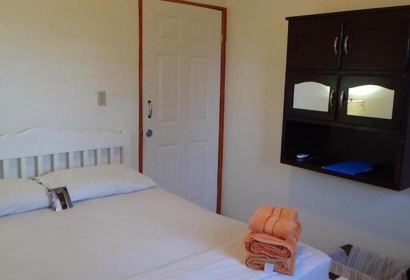 דירת חדר, Hacienda Tropical Guest House