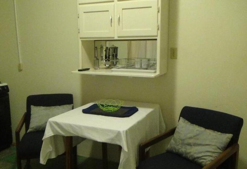 דירת חדר, Hacienda Tropical Guest House