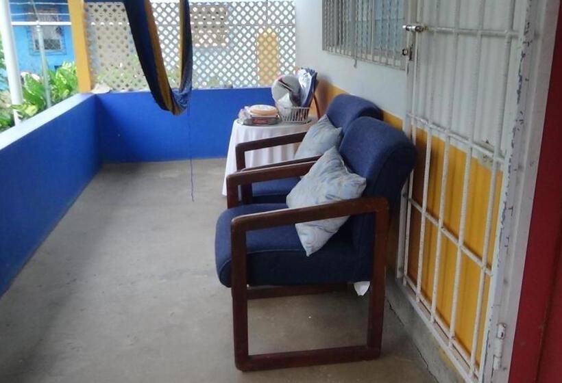 דירת חדר, Hacienda Tropical Guest House