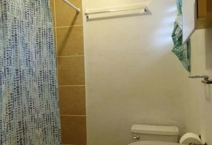 اتاق استاندارد, Hacienda Tropical Guest House