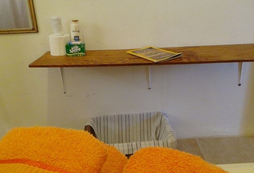 דירת חדר בקומת קרקע, Hacienda Tropical Guest House