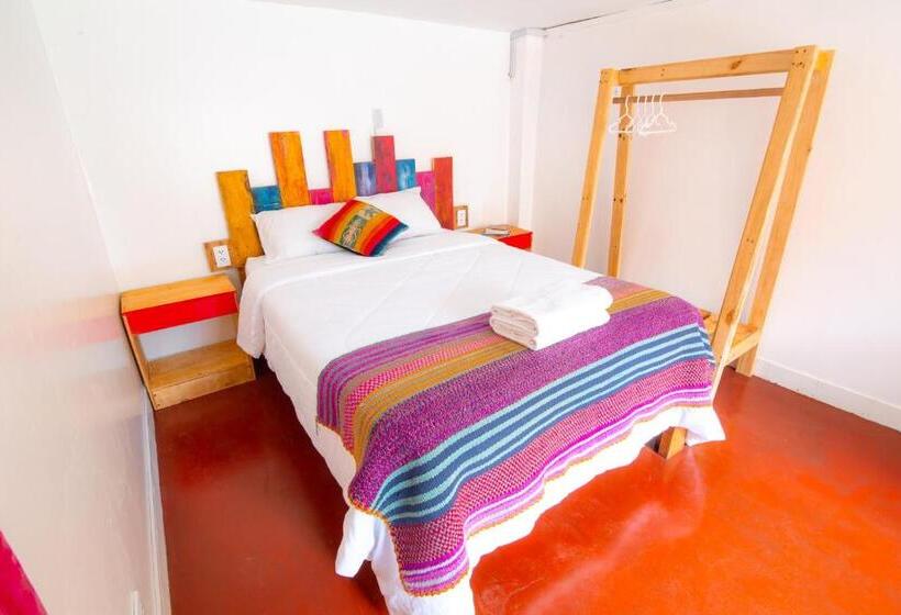 דירת חדר סופריור, Sosa House