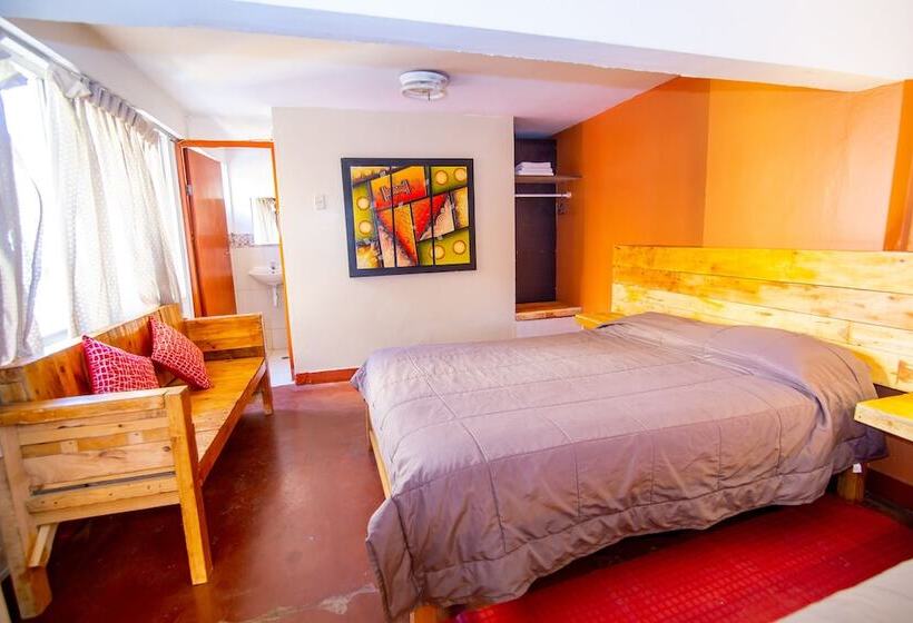 חדר משפחתי, Sosa House