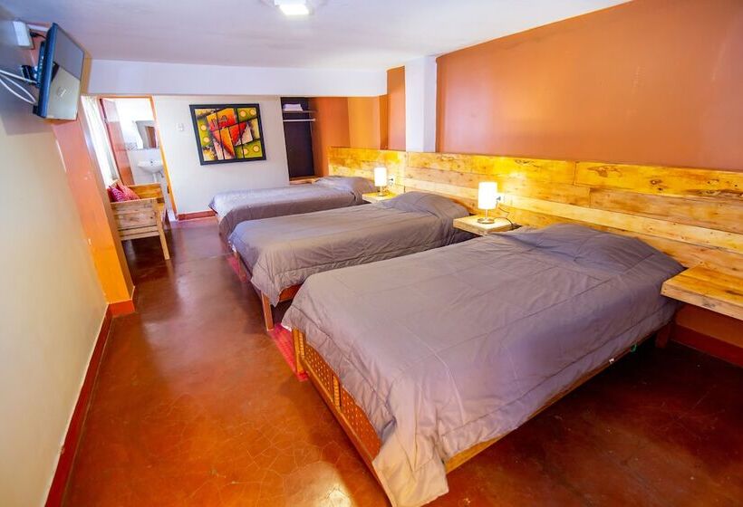 חדר משפחתי, Sosa House