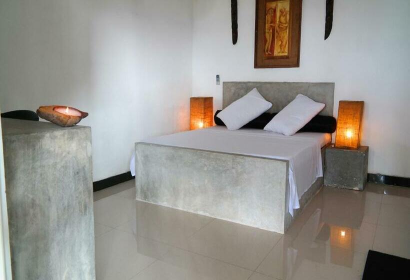 디럭스 룸, Southern Beach Castle Hotel & Restaurant
