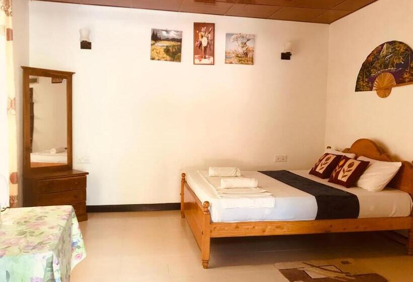 Quarto Estandar Vista Montanha, Ella Ostella