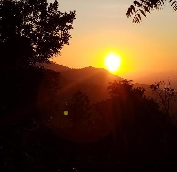 Standard Room Mountain View, Ella Ostella