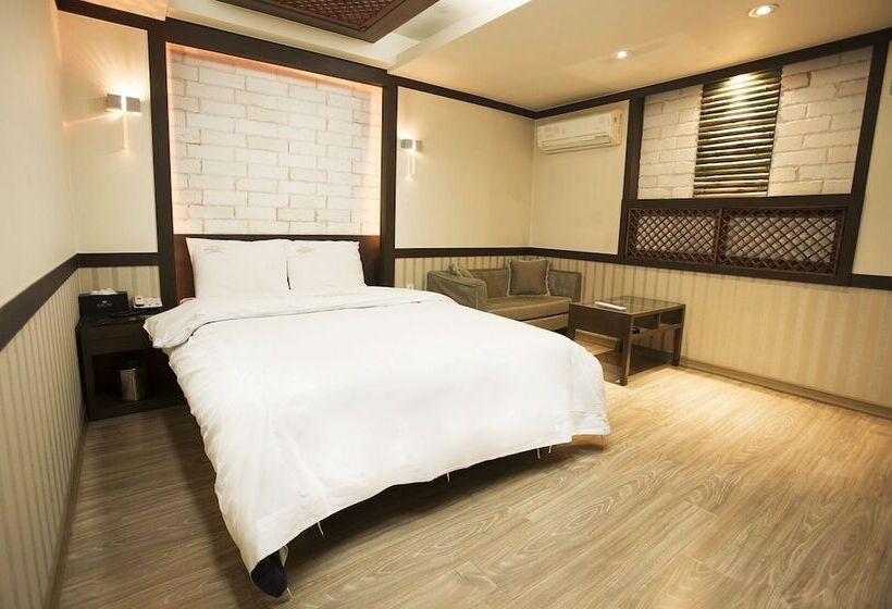 חדר סטנדרט, Bundang Regency