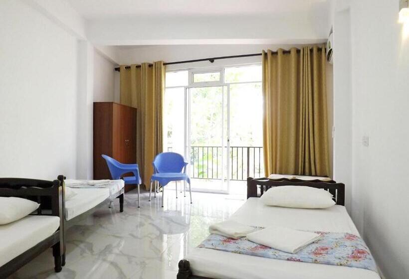 Четырехместный Номер Стандарт, Diana