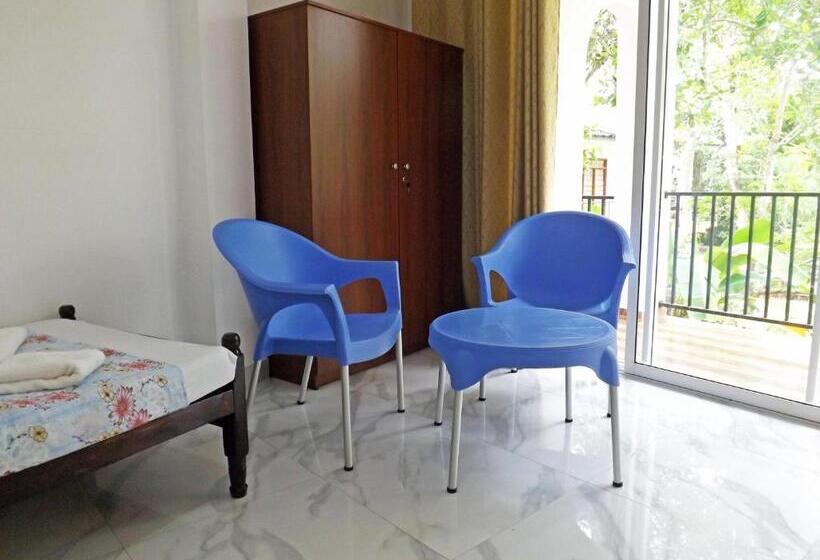 Четырехместный Номер Стандарт, Diana