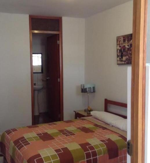 غرفة عائلية, Hostal La Estancia