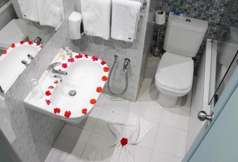 四人标准间, Khella