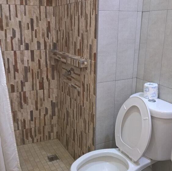 חדר דלוקס, Maya Bella Downtown