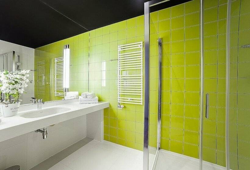 اتاق استاندارد, Metropolitan