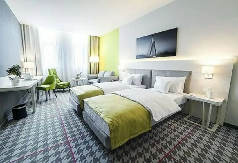Standard-huone, Metropolitan