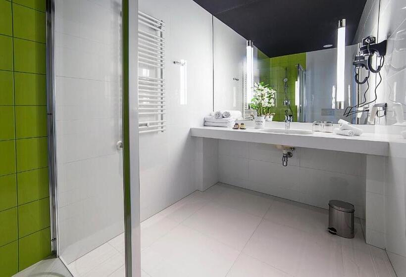 آپارتمان 1 خوابه, Metropolitan