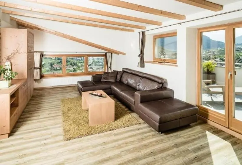 1 Bedroom Penthouse Apartment, Nutzhof   Mediterran Flair