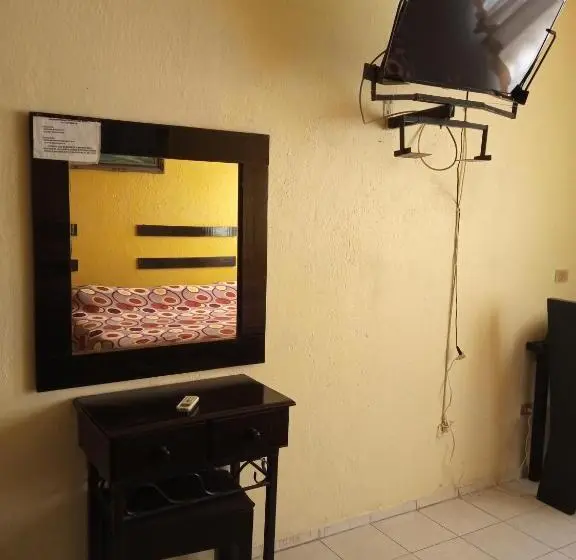 スタンダード４人部屋, Posada Del ángel