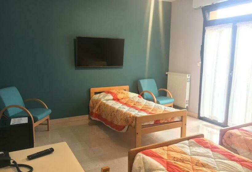 컴포트 트리플 룸, Résidence Universitaire Lanteri