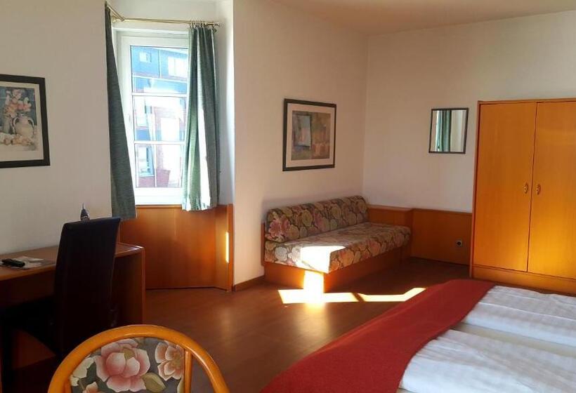 Standard-huone Merinäkymä Parveke, Seerose