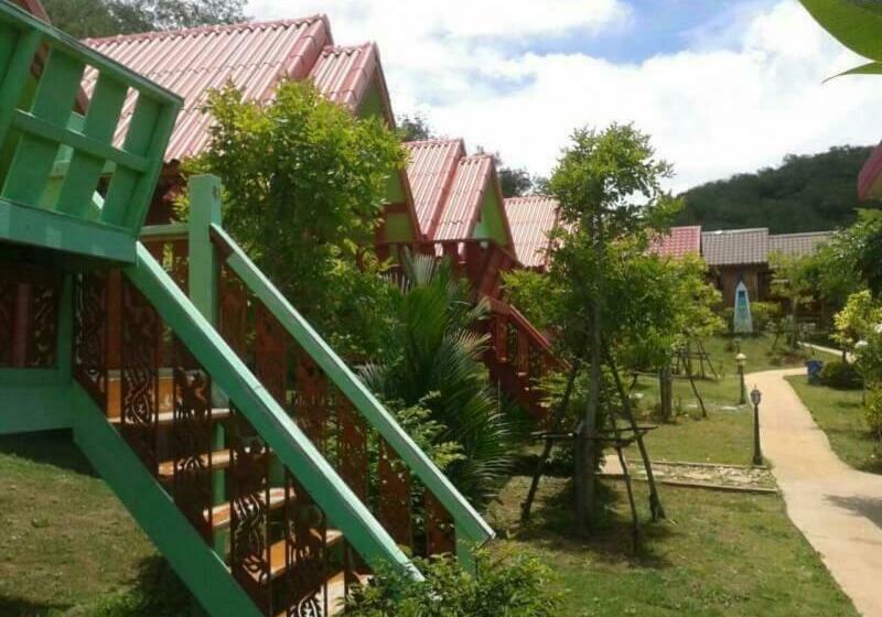 高级大房间, บ้านเรือนไท มวกเหล็ก Ban Ruenthai Muaklek