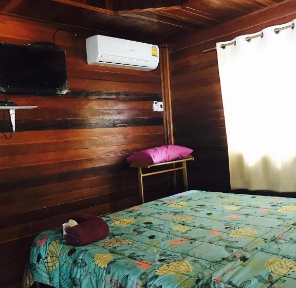 带2个卧室的别墅, บ้านเรือนไท มวกเหล็ก Ban Ruenthai Muaklek