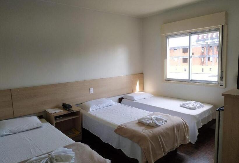 غرفة إقتصادية ثلاثية, Soratur Hotel & Coworking