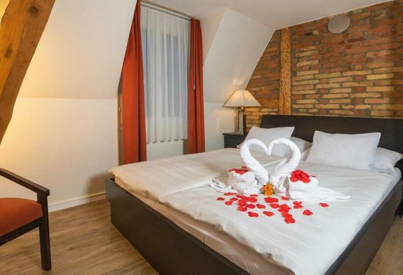 Номер Стандарт, Swiss Inn & Apartments