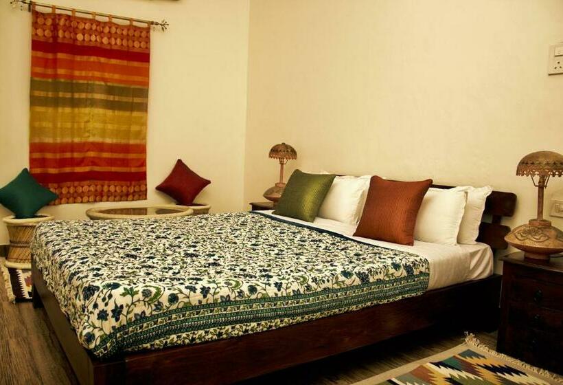 Standardrum, Moustache Jodhpur