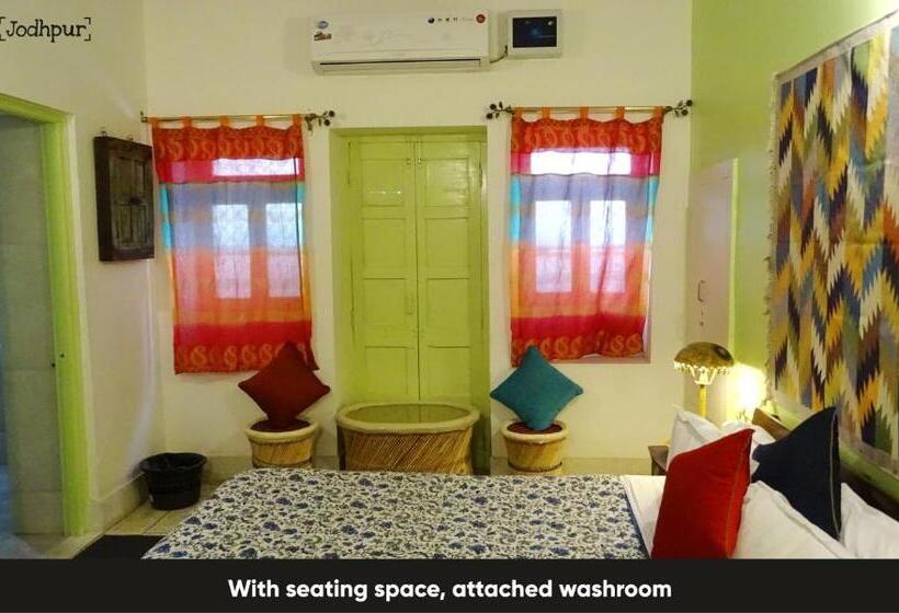 Standardrum, Moustache Jodhpur