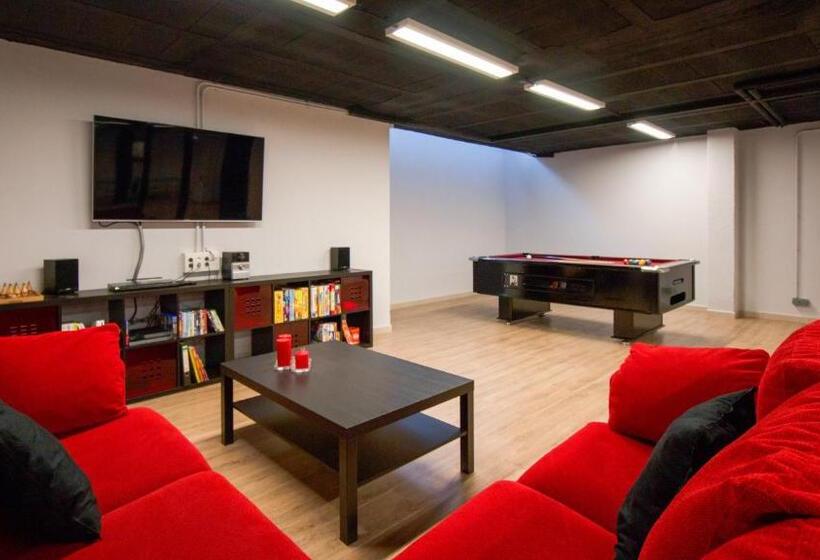 Дом 1 Спальня, Les Feixes Llargues Casa Amb 7 Suites  Lloguer De Casa Sencera, Amb Capacitat Per 14 Persones