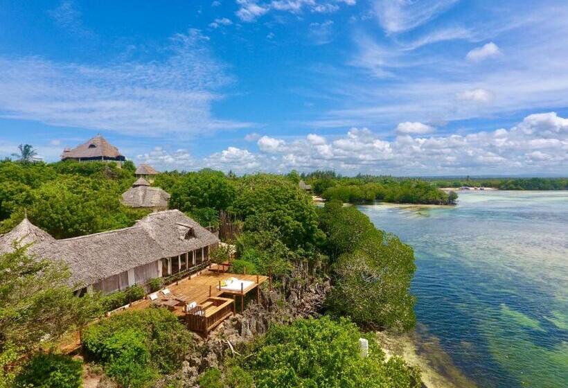 بانگلوی استاندارد با چشم‌انداز دریا, Rock And Sea Resort