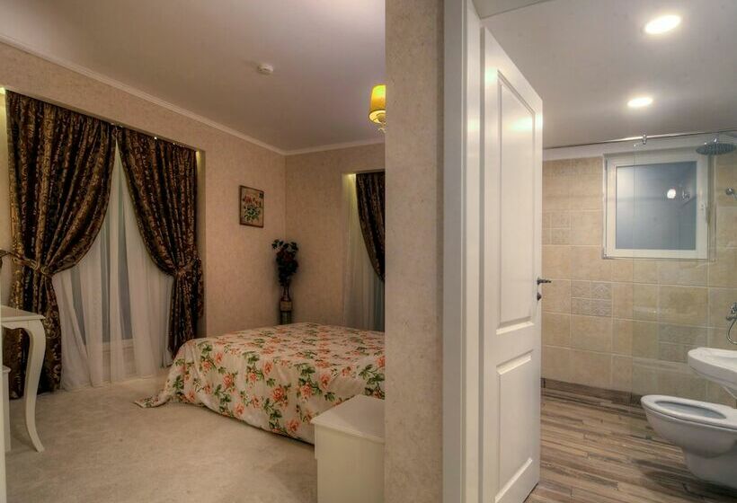 Quarto Estandar, Family Hotel Agoncev