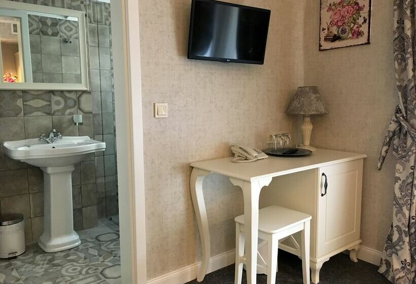 스탠다드 룸, Family Hotel Agoncev