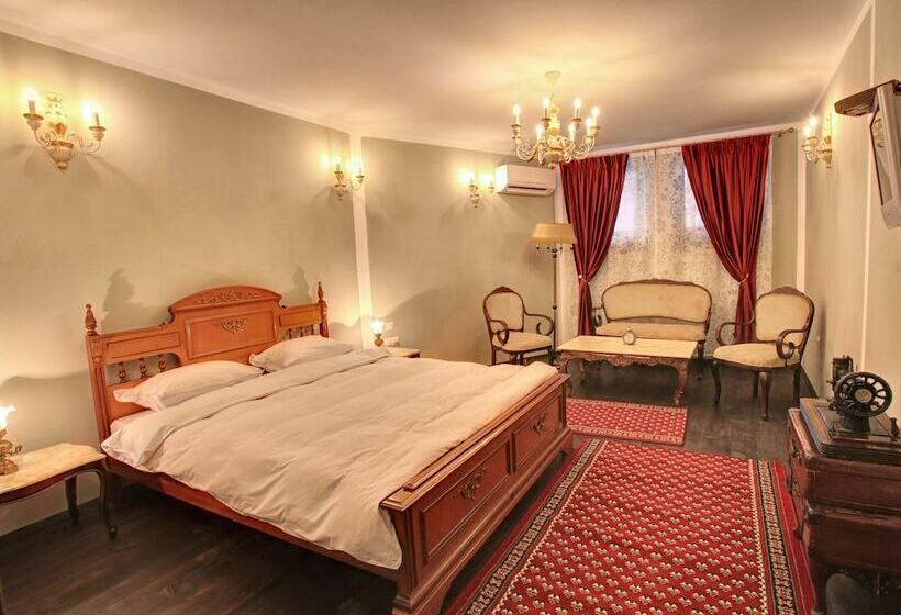 디럭스 룸, Evmolpia