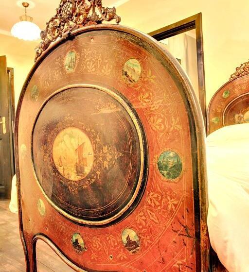 디럭스 룸, Evmolpia