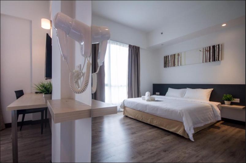 إستوديو قياسى, Fuller Hotel Kulim