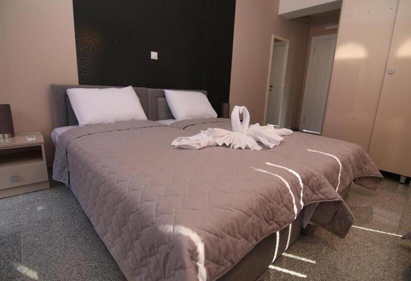 اتاق استاندارد, Korzo