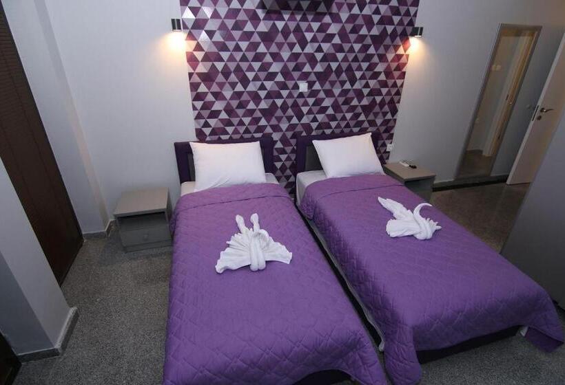 اتاق استاندارد, Korzo