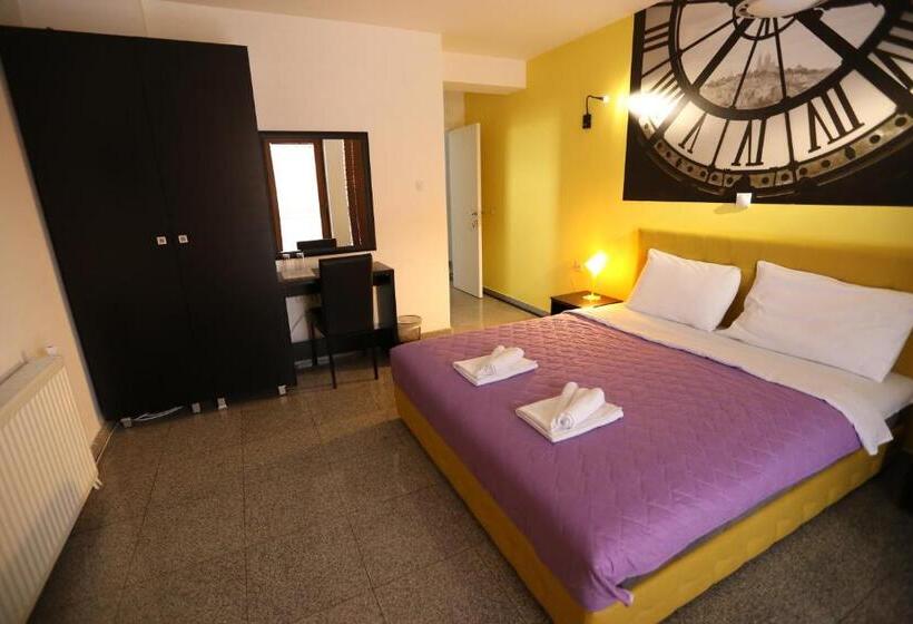 اتاق استاندارد, Korzo