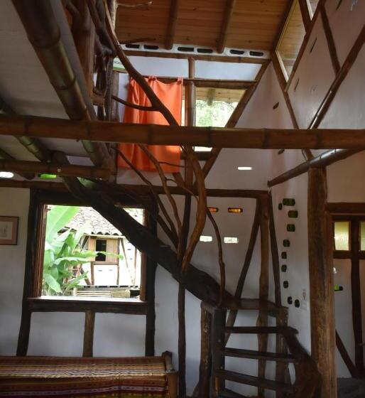 ファミリーステューディオ, La Casa De Francois